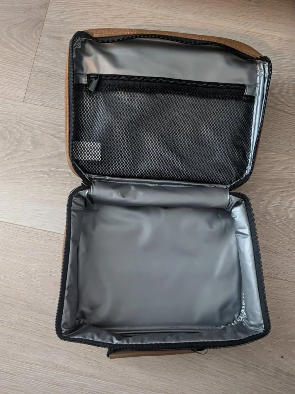 NWOT Carhartt Insulated Lunch Cooler in Carhartt Brown